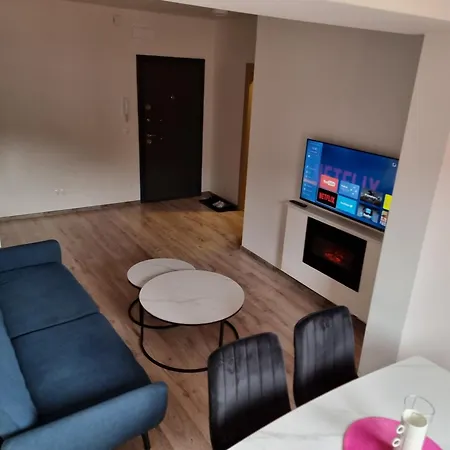 아파트 Rita 포지니카